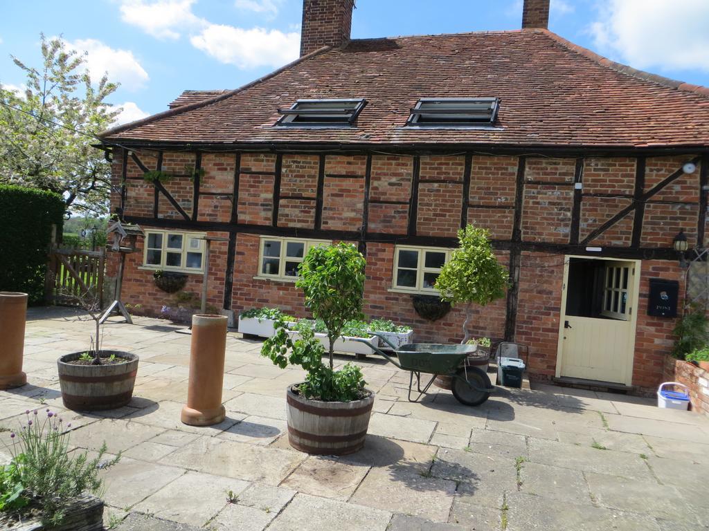 Common Leys Farm Villa Waterperry ภายนอก รูปภาพ