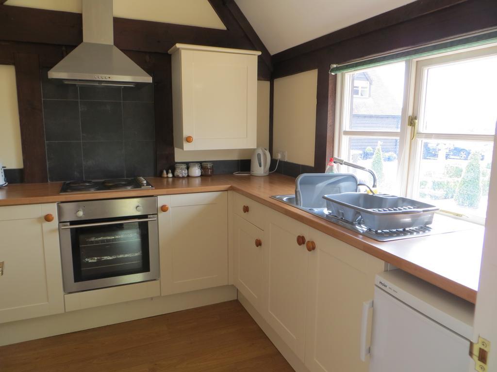 Common Leys Farm Villa Waterperry ภายนอก รูปภาพ