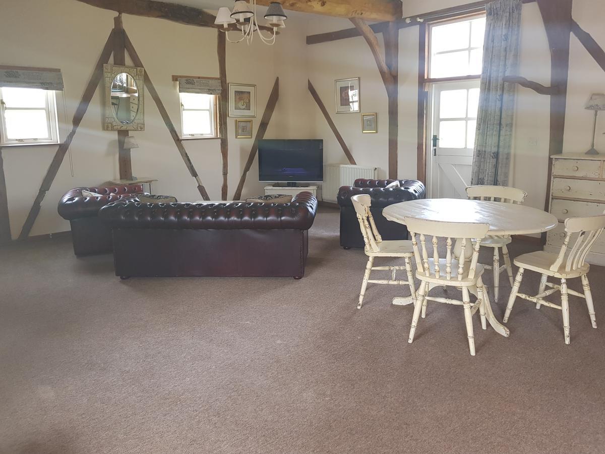 Common Leys Farm Villa Waterperry ภายนอก รูปภาพ